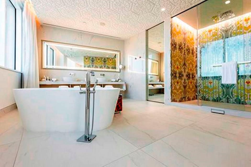 DELUXE APARTMENTS - free parking Hotel in Decentralized Administration of Macedonia and Thrace