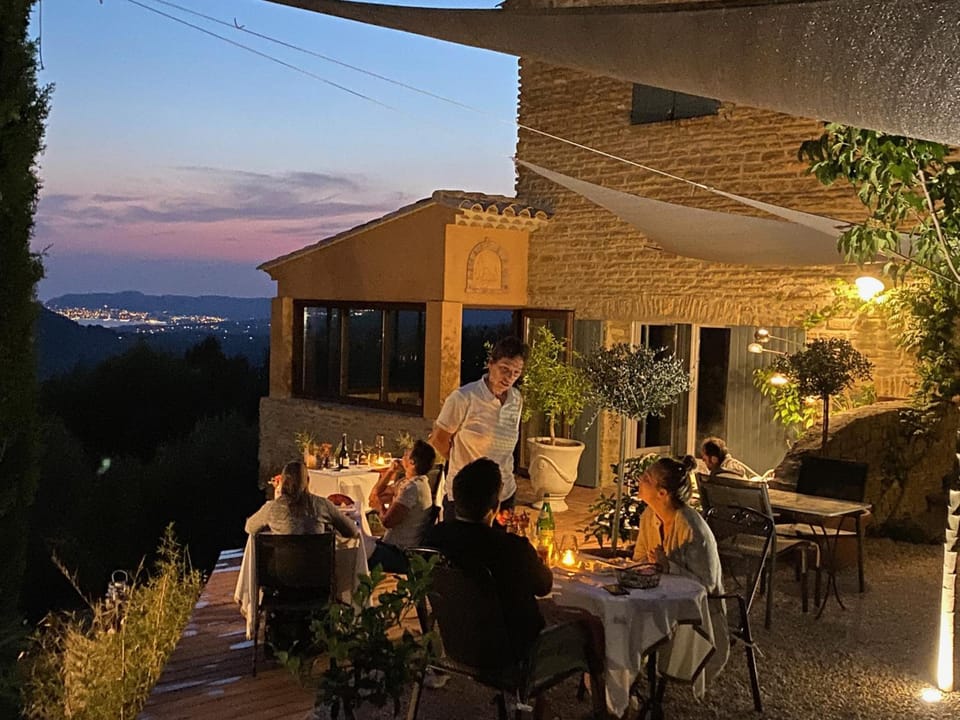 La Bastide du Beausset-Vieux Hotel in Le Beausset