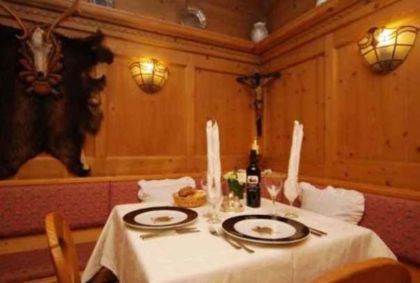 Sport Hotel Sass Maor Hotel in Trentino-South Tyrol
