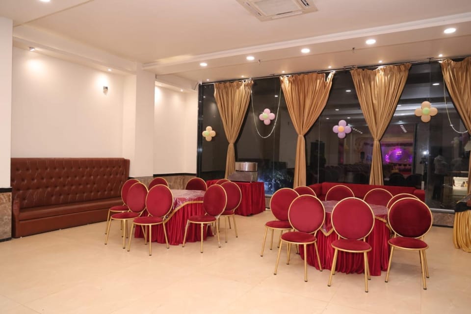 HOTEL ASHOKA IMPERIAL Hotel in Maharashtra