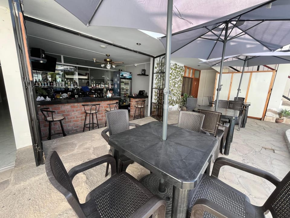 Bar/lounge