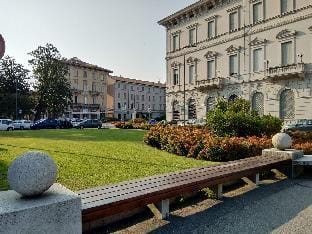 Marco Apartment - Holiday Apartment Luino Hotel in Canton of Ticino