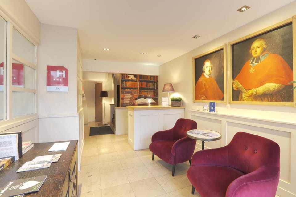 Hotel Cardinal Hotel in Rouen