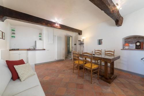 Le Case di Angelina - Langhe Loft & Suites Hotel in Liguria