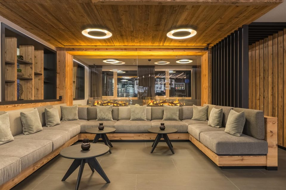 Bar/lounge