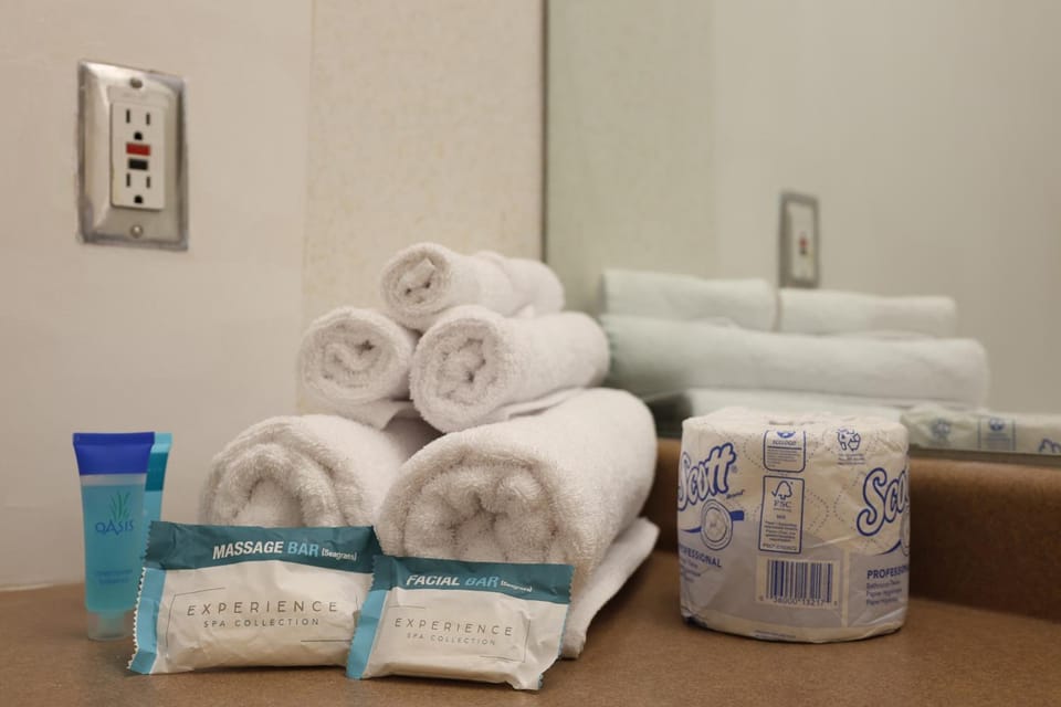 Residence & Conference Centre - Sarnia Apartment hotel in Sarnia