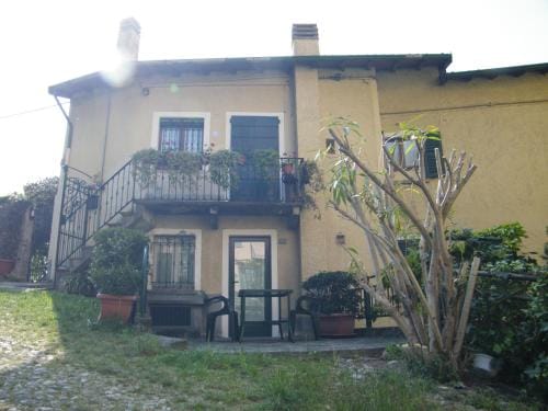 Hotel Montecodeno Hotel in Varenna