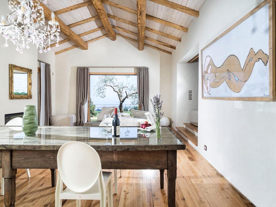 Monaci delle Terre Nere Hotel in Sicily