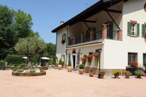 Villa Baroni Hotel in Lombardy