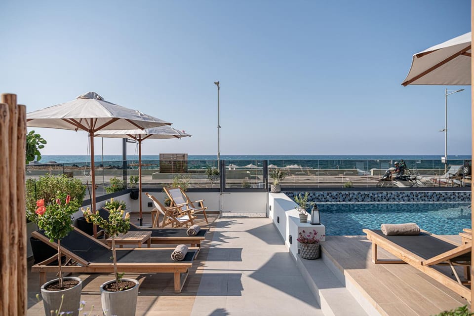 Calla Luxury Seafront Suites Apartment hotel in Rethymno