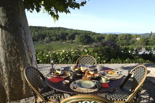 Domaine Perréal Les Chambres Hotel in Apt