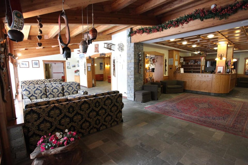 Hotel Alpechiara Hotel in Aosta Valley, Italy