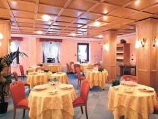 Hotel Alpechiara Hotel in Aosta Valley, Italy