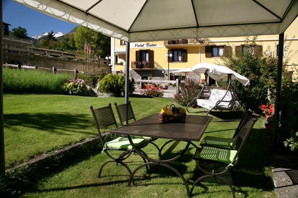Hotel Ruitor Hotel in Aosta Valley, Italy