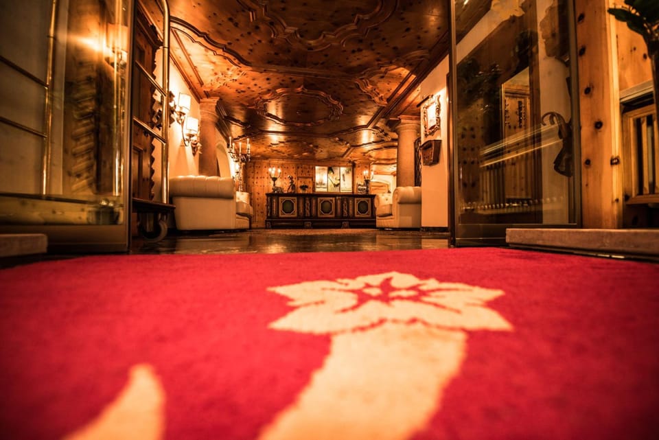 Hotel Enzian Genziana Hotel in Trentino-South Tyrol