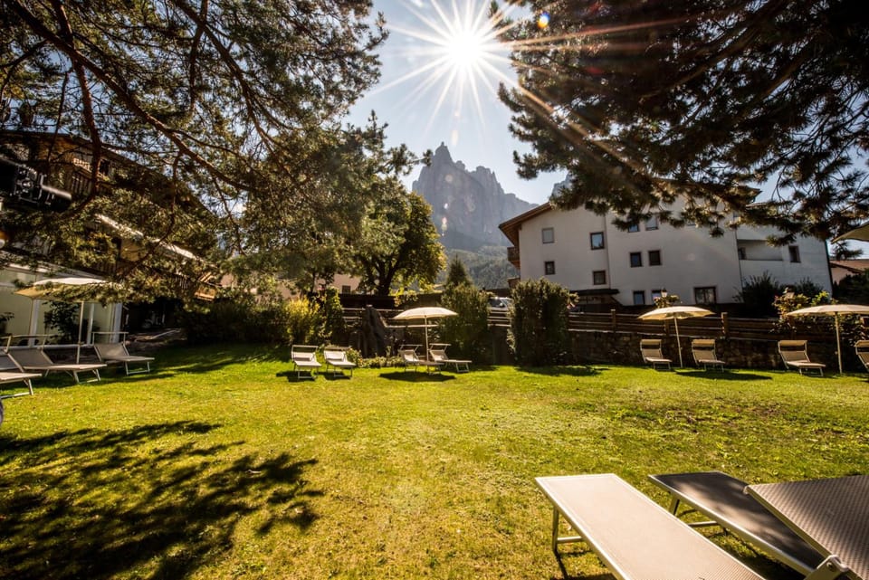 Hotel Enzian Genziana Hotel in Trentino-South Tyrol