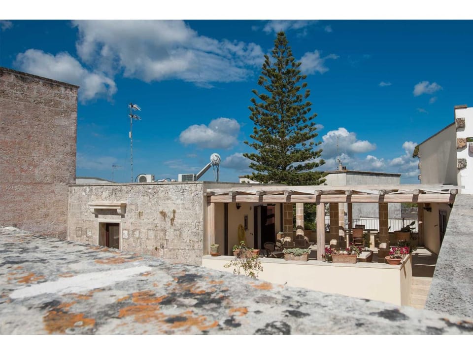 Palazzo Mellacqua Hotel in Apulia