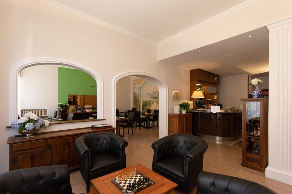 Bar/lounge
