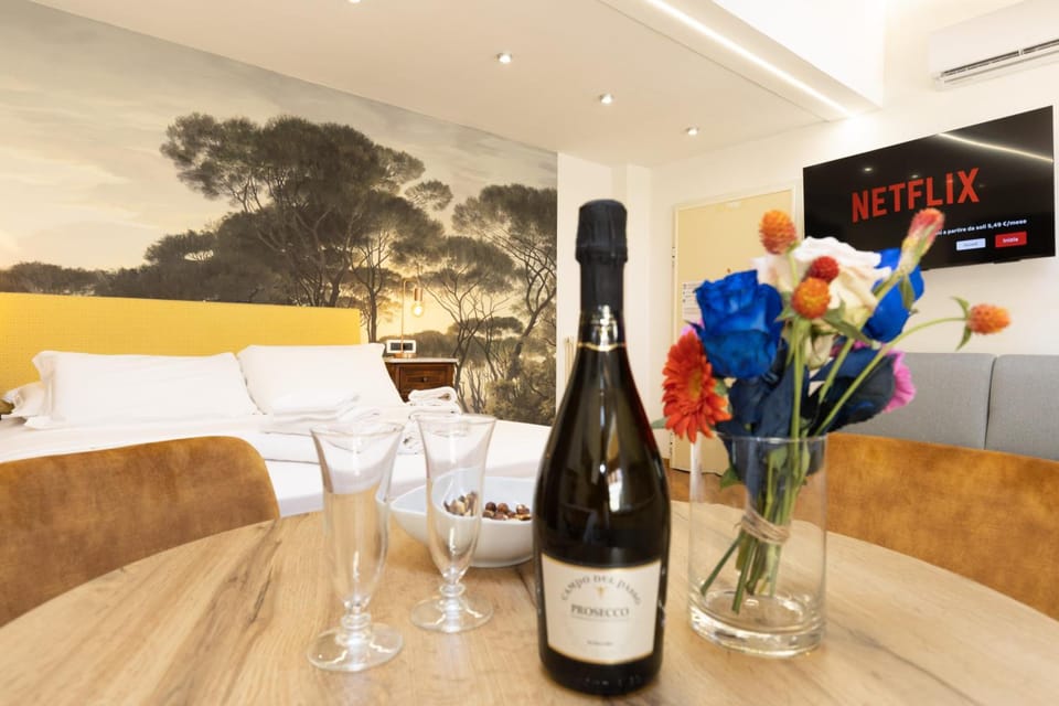 BolognaRoomscom - Frassinago Deluxe Apartment hotel in Bologna