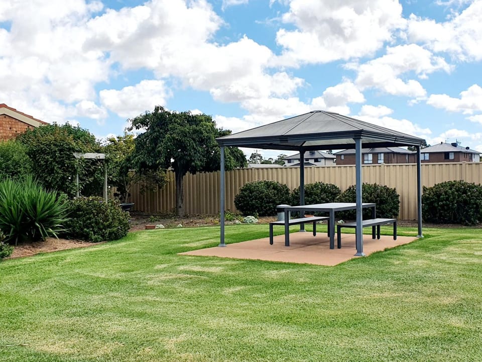 Werribee Park Motor Inn Motel in Werribee South