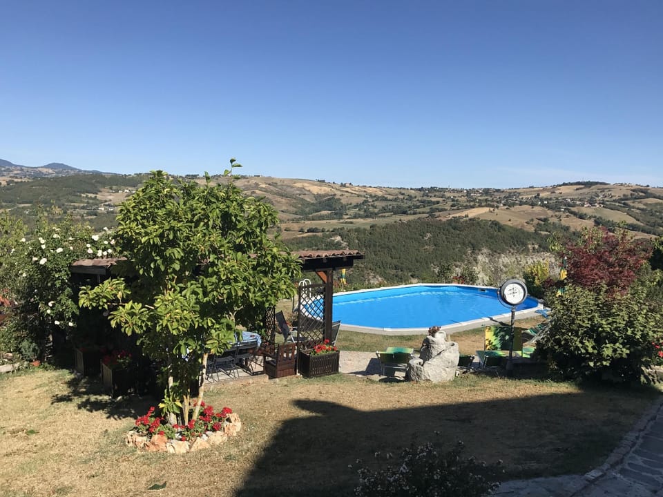 L'Angolo Di Verlano Hotel in Emilia-Romagna