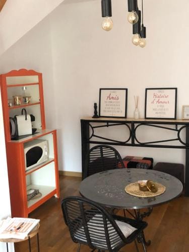 Belle Chambre Double ORANGE Tout Bonnement Bien Hotel in Normandy