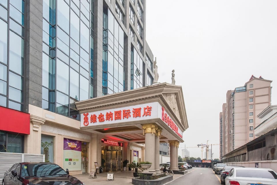 Vienna Hotel Kunshan North Qingyang Road Hotel in Shanghai