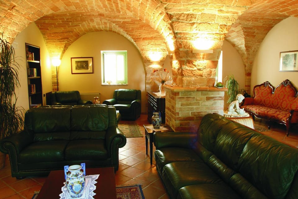 Hotel San Claudio Hotel in Marche