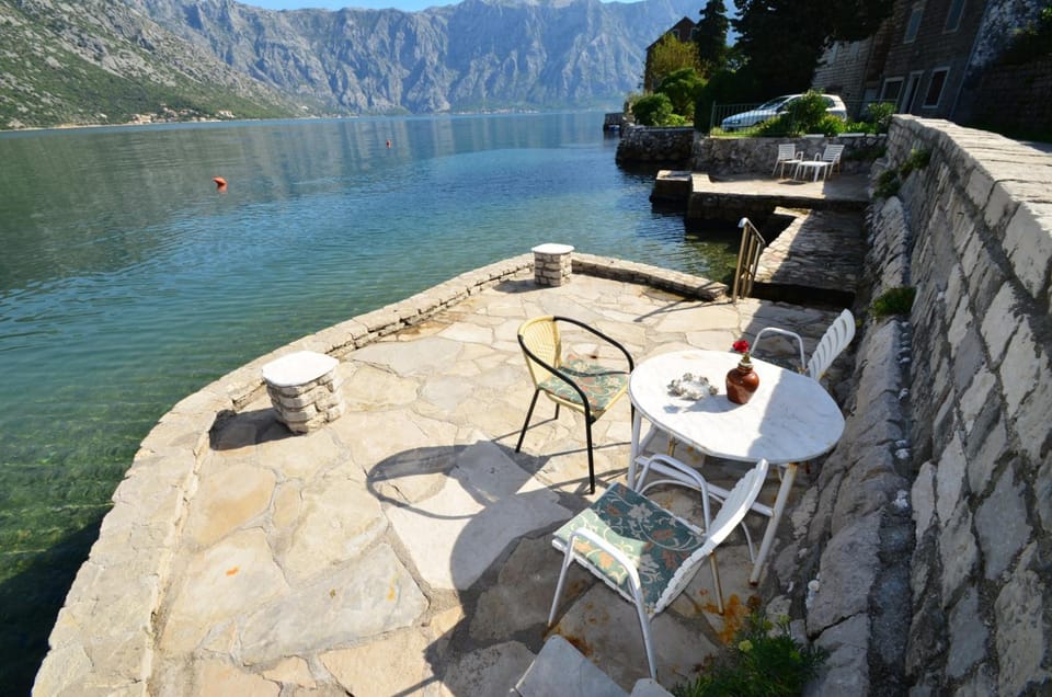 Apartmens Djurovic Apartment hotel in Kotor Municipality