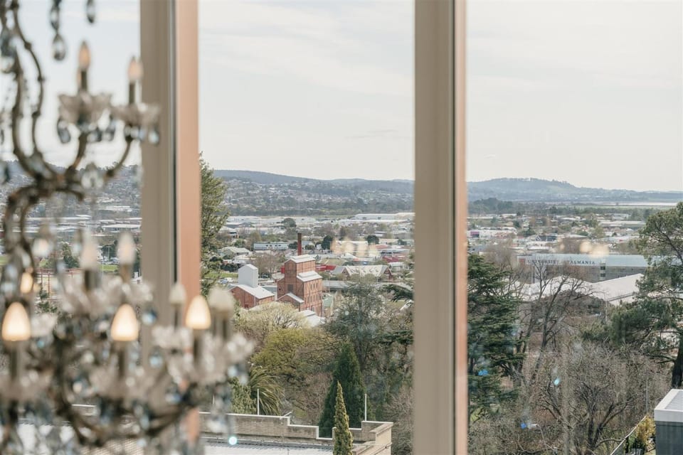 Areca Launceston Hotel in Launceston