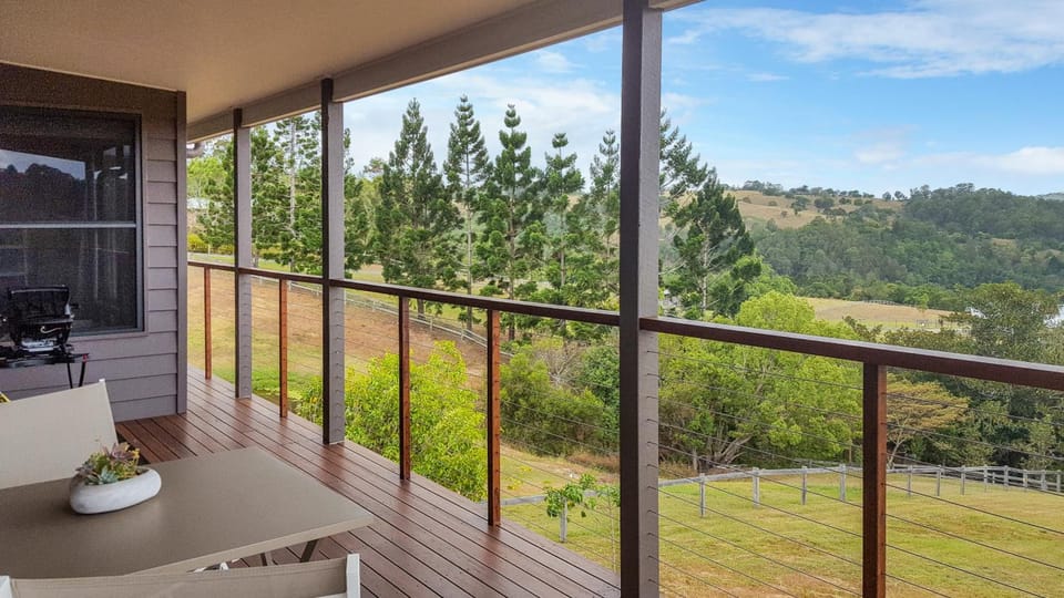 Blue Summit Cottages Lodge in Witta