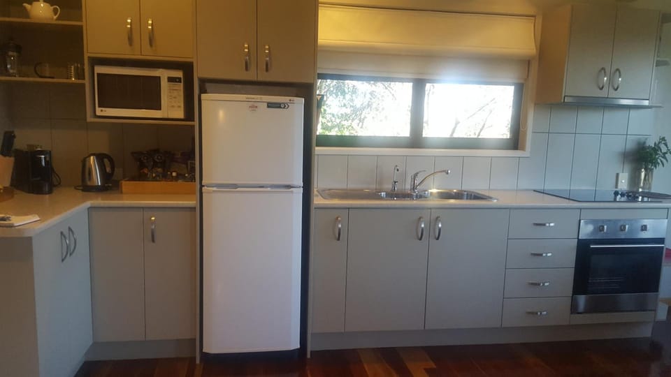 Blue Summit Cottages Lodge in Witta
