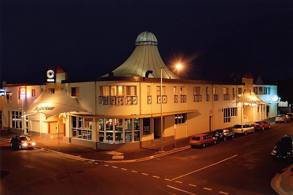 The Lighthouse Hotel Hotel in Ulverstone