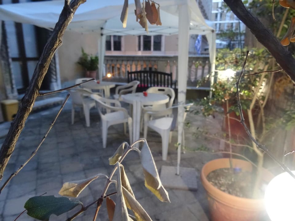 Albergo Locanda Alambra Hotel in Genoa