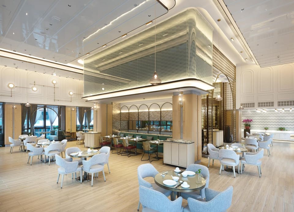 Sanya Golden Phoenix Seaview Hotel Hotel in Sanya