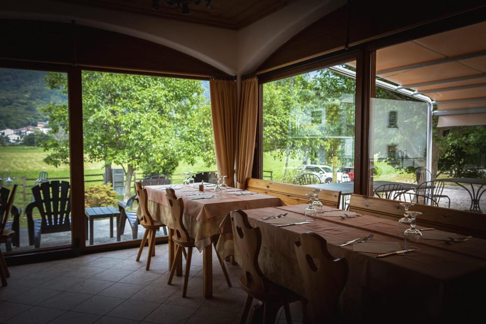 Agriturismo la campagnola Hotel in Canton of Grisons