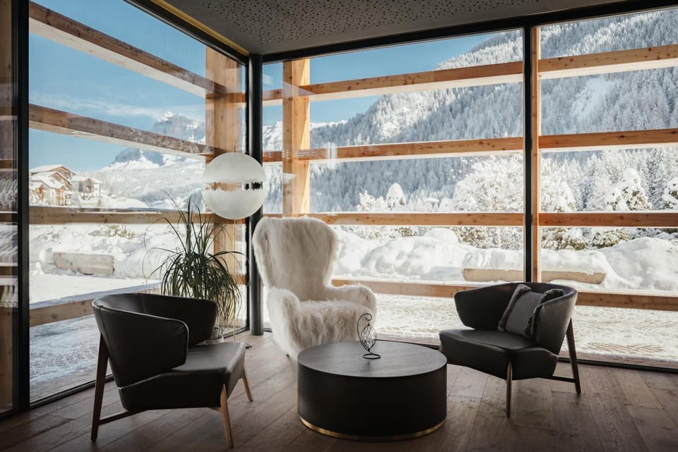 Hotel Cristallo - Wellness Mountain Living Hotel in Trentino-South Tyrol
