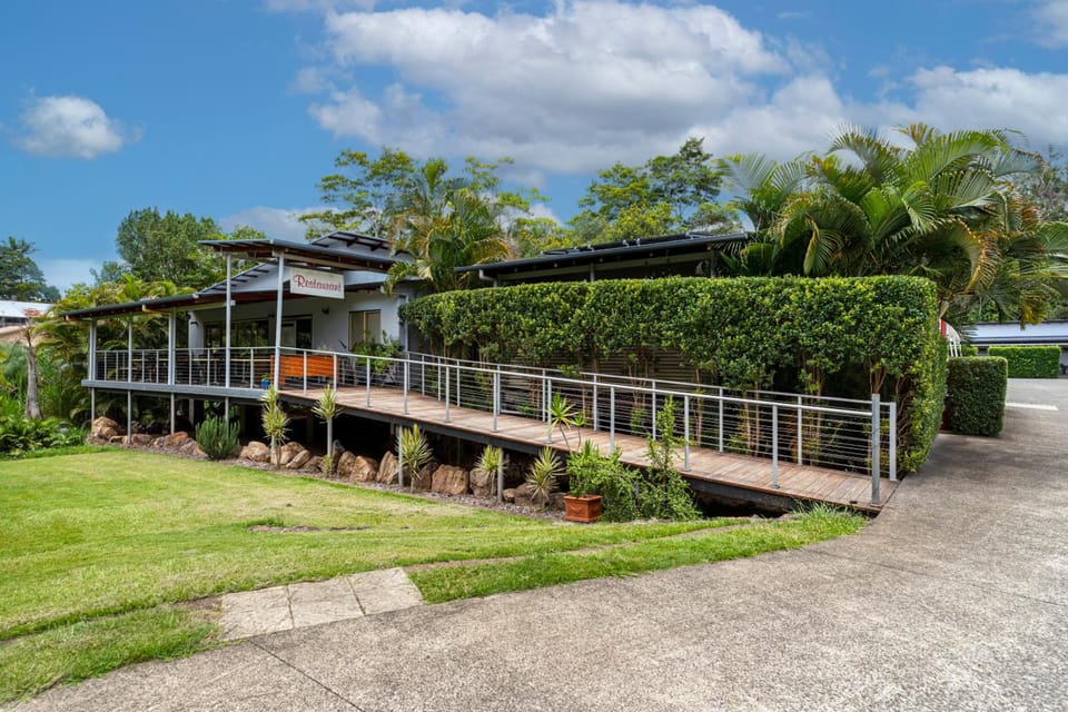 Red Bridge Motor Inn Motel in Queensland