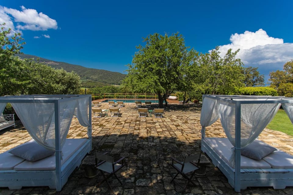 Country Relais La Mortella Hotel in Tuscany