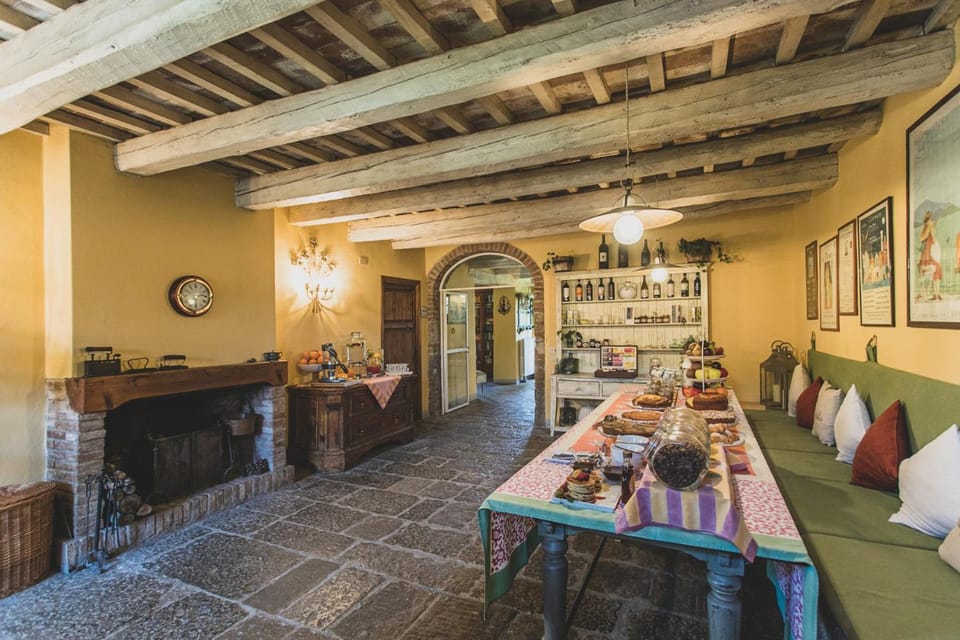 Country Relais La Mortella Hotel in Tuscany