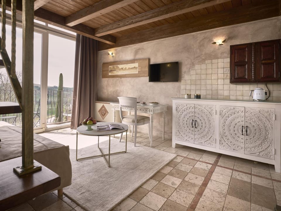 Tenuta Montemagno Relais & Wines Hotel in Piedmont