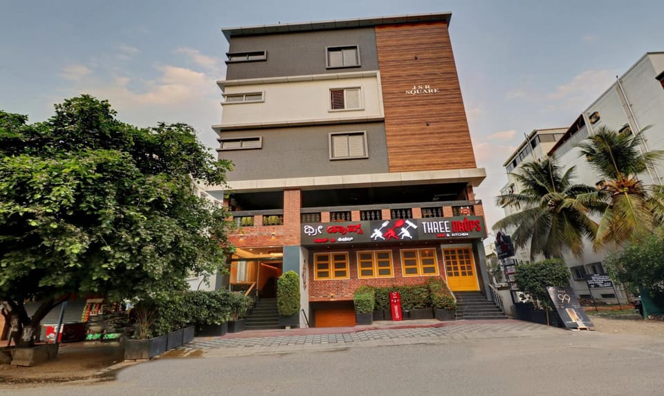Treebo Three Drops Hotel in Bengaluru