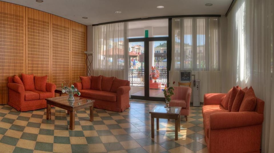Kambos Village Hotel in Agia Marina