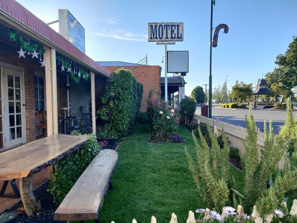 Yarragon Motel Motel in Victoria