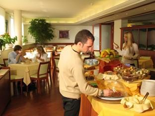 Hotel Due Leoni Hotel in Friuli-Venezia Giulia