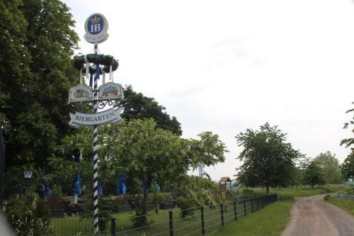 Hofbrau Zur Schonen Aussicht mit Restaurant Hotel in Nordhausen