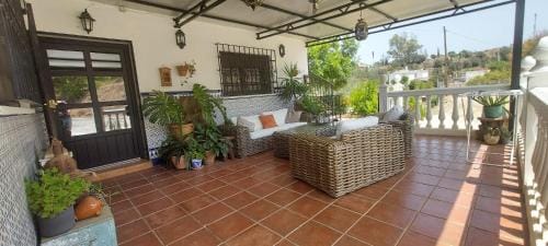 Casa Loko Hotel in Sierra de las Nieves