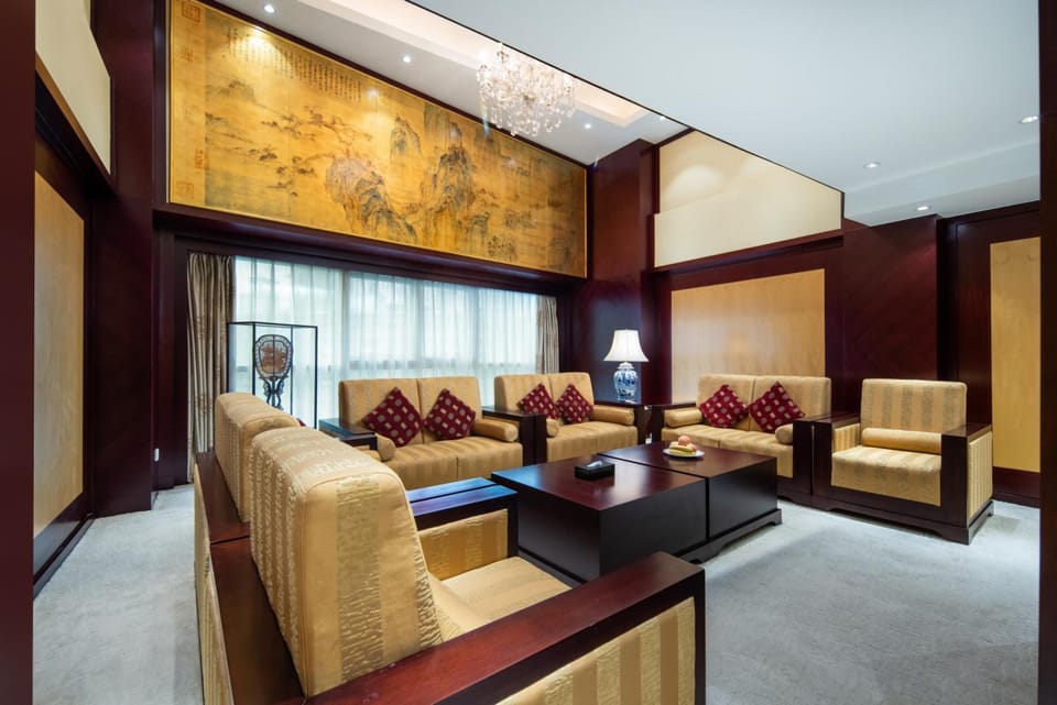 Gem Flower Hotel - North Bund Hotel in Shanghai