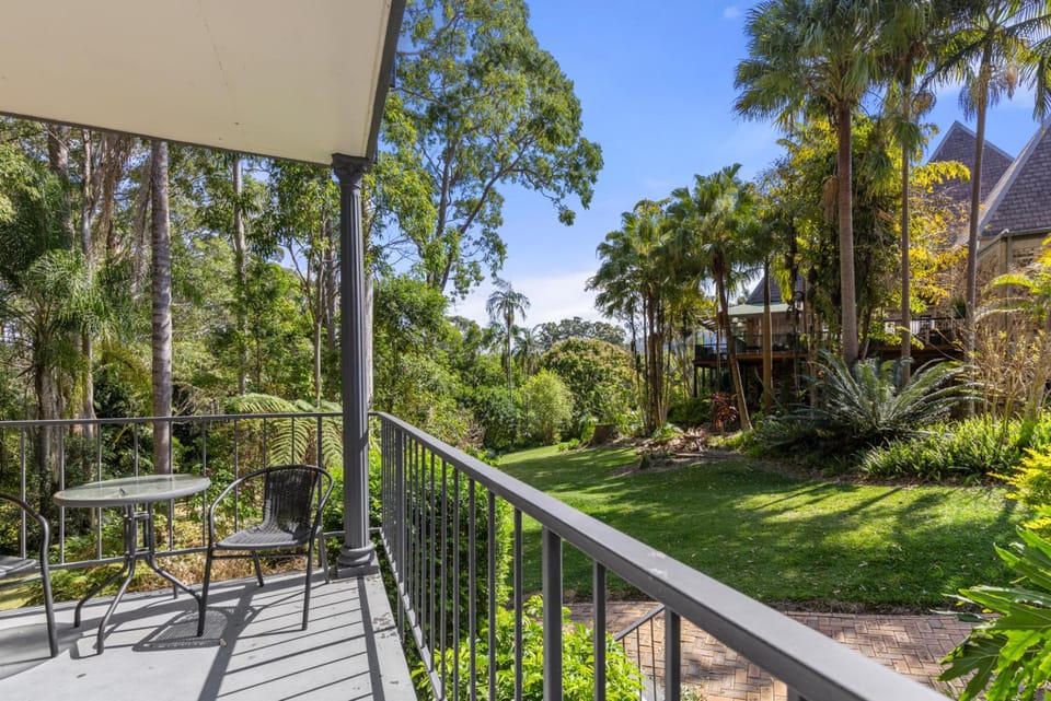 Sanctuary Resort & TreeHouse Restaurant Resort in Coffs Harbour