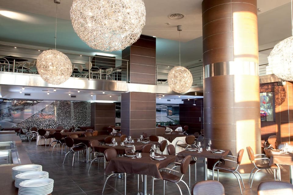 Vercelli Palace Hotel Hotel in Vercelli